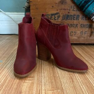 F21 Red Booties 🚨